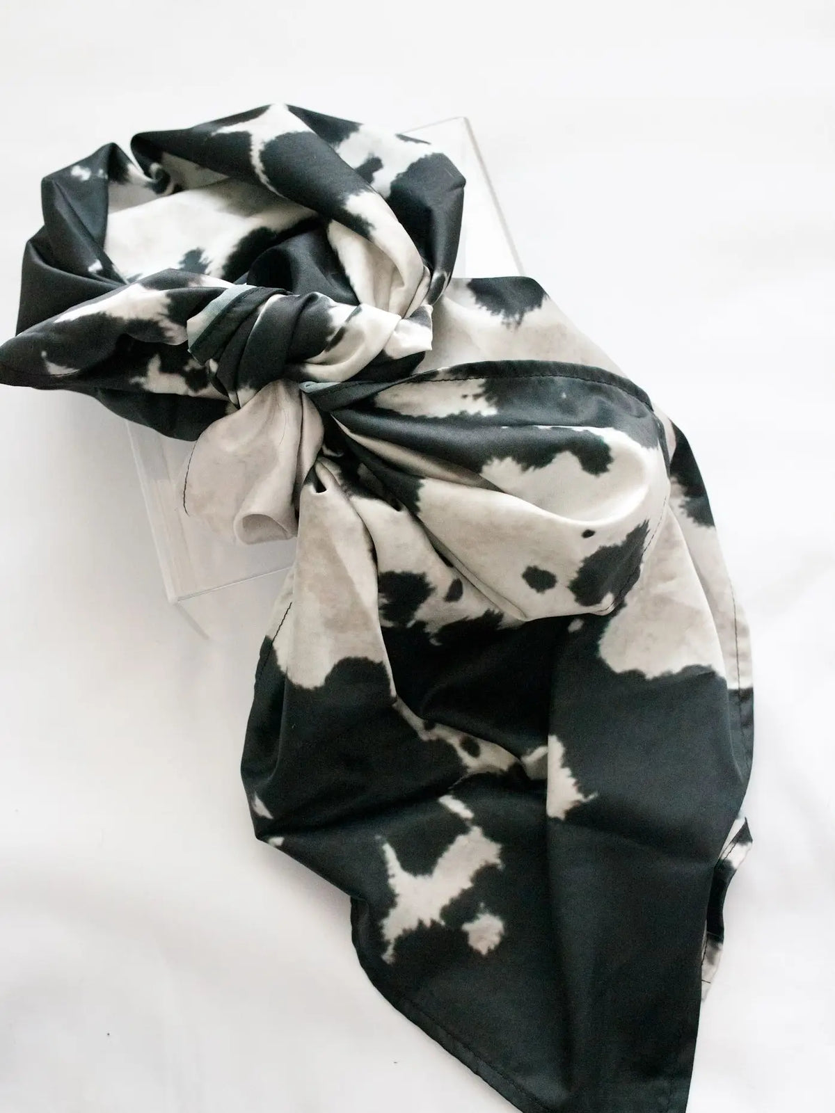 Moo Moo Wild Rag