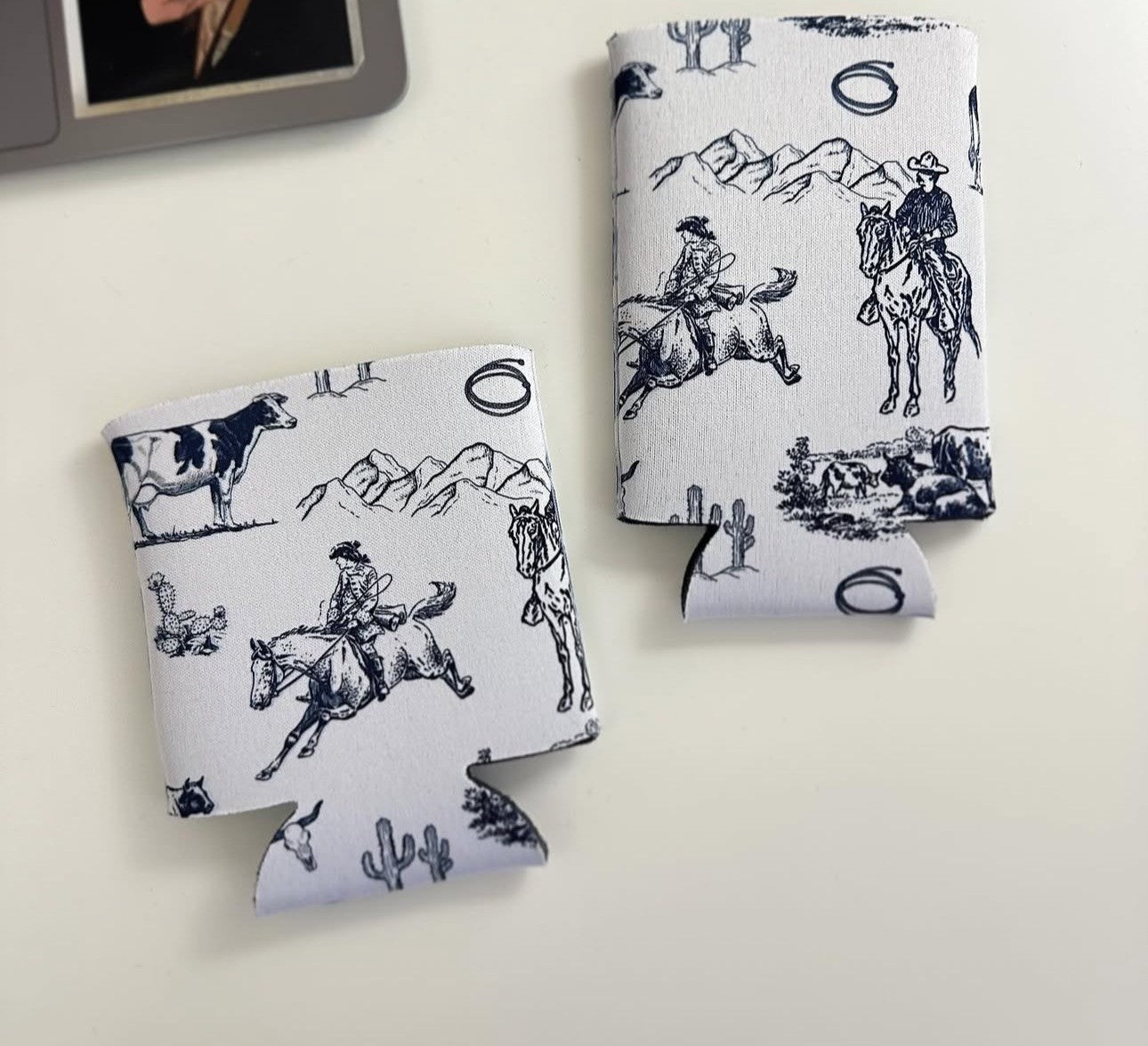 Western Scene Koozie (2 Sizes)